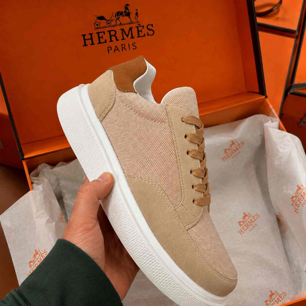 HERMÈS